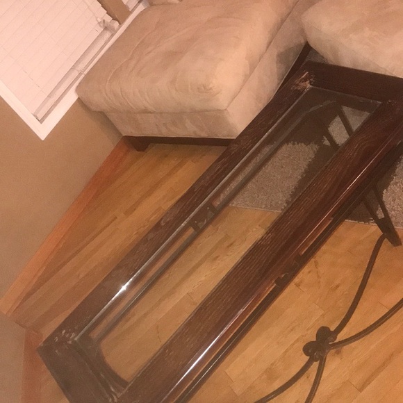 Table - Picture 2 of 2